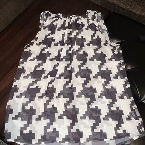 Sweet Pea- Sheer Halter Tank Top – Black & White Houndstooth Print